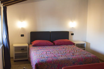 Nicobresaola Farm stay